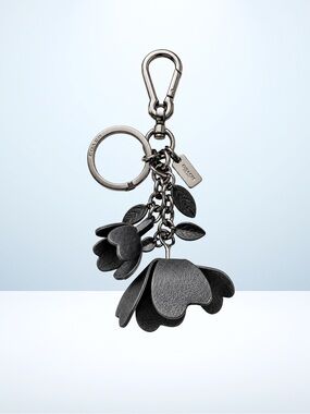 COACH Tea Rose Bag Charm - Black/Gunmetal/Leather